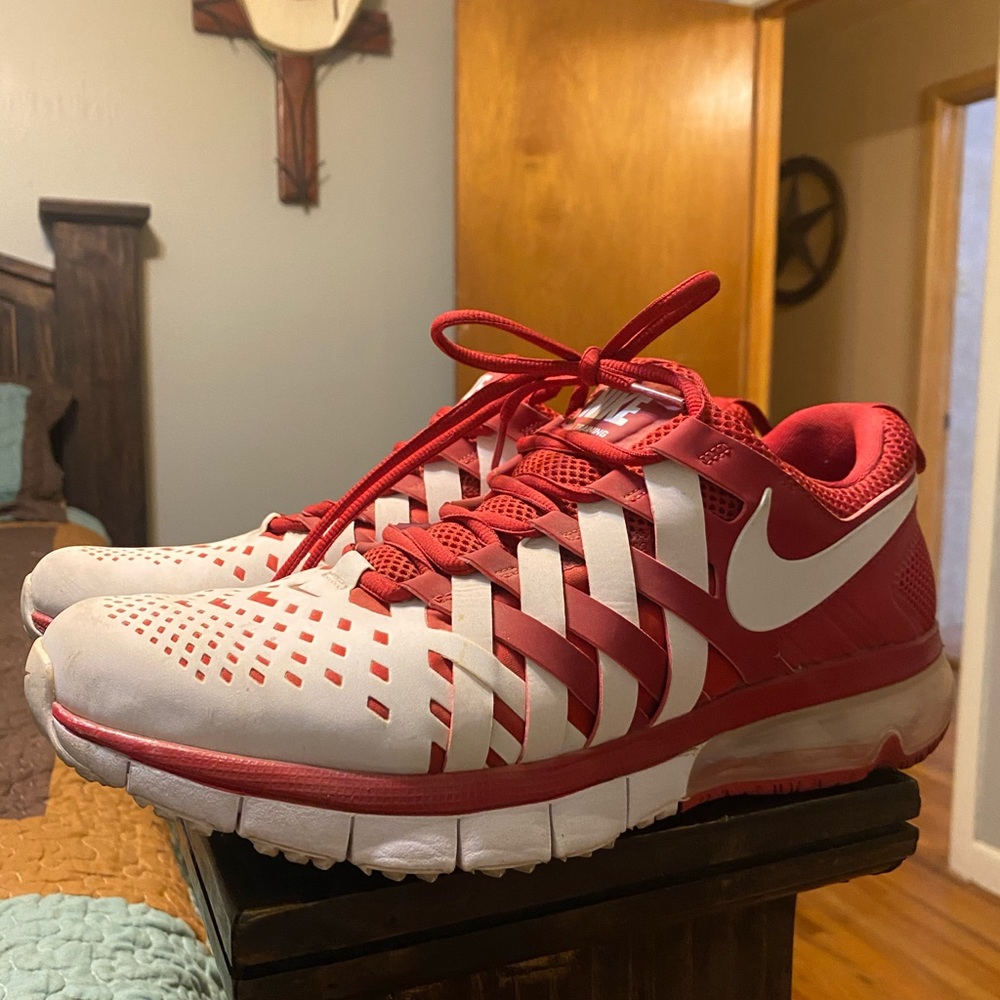 Nike Finger Trap